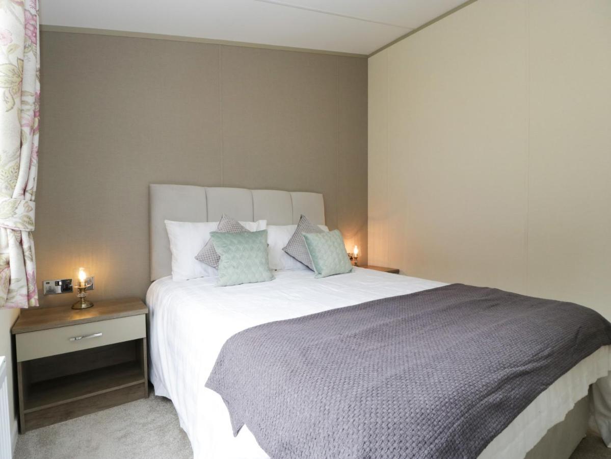 וורהאם Hill View, Lilac Lodge מראה חיצוני תמונה